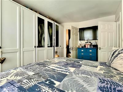 Picture 10